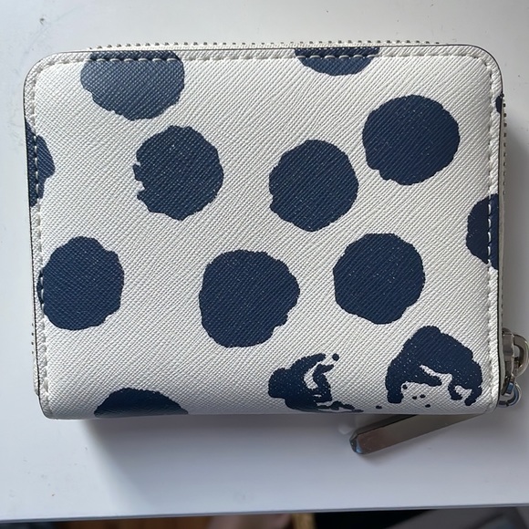 Rebecca mink off wallet- like new condition. - Picture 2 of 4